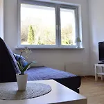 Private Near The Centre