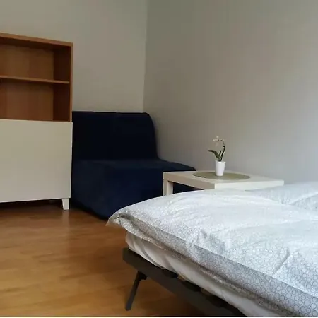 Apartment Private Near The Centre